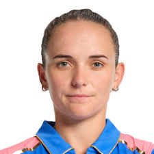 Amelia Kerr